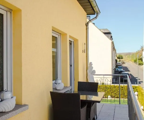 Gaestehaus Edith, 4-sterne Fuer 2 Personen Apartment Trittenheim