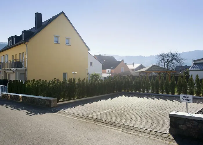 Apartment Gaestehaus Edith, 4-sterne Fuer 2 Personen Trittenheim